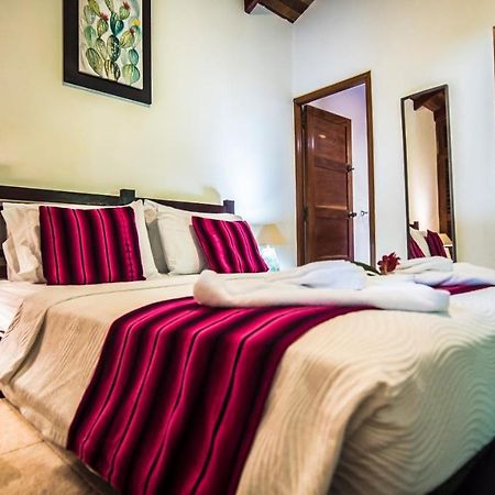 Hotel El Pequeno Gecko Verde Самара Экстерьер фото