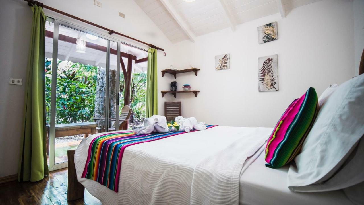 Hotel El Pequeno Gecko Verde Самара Экстерьер фото