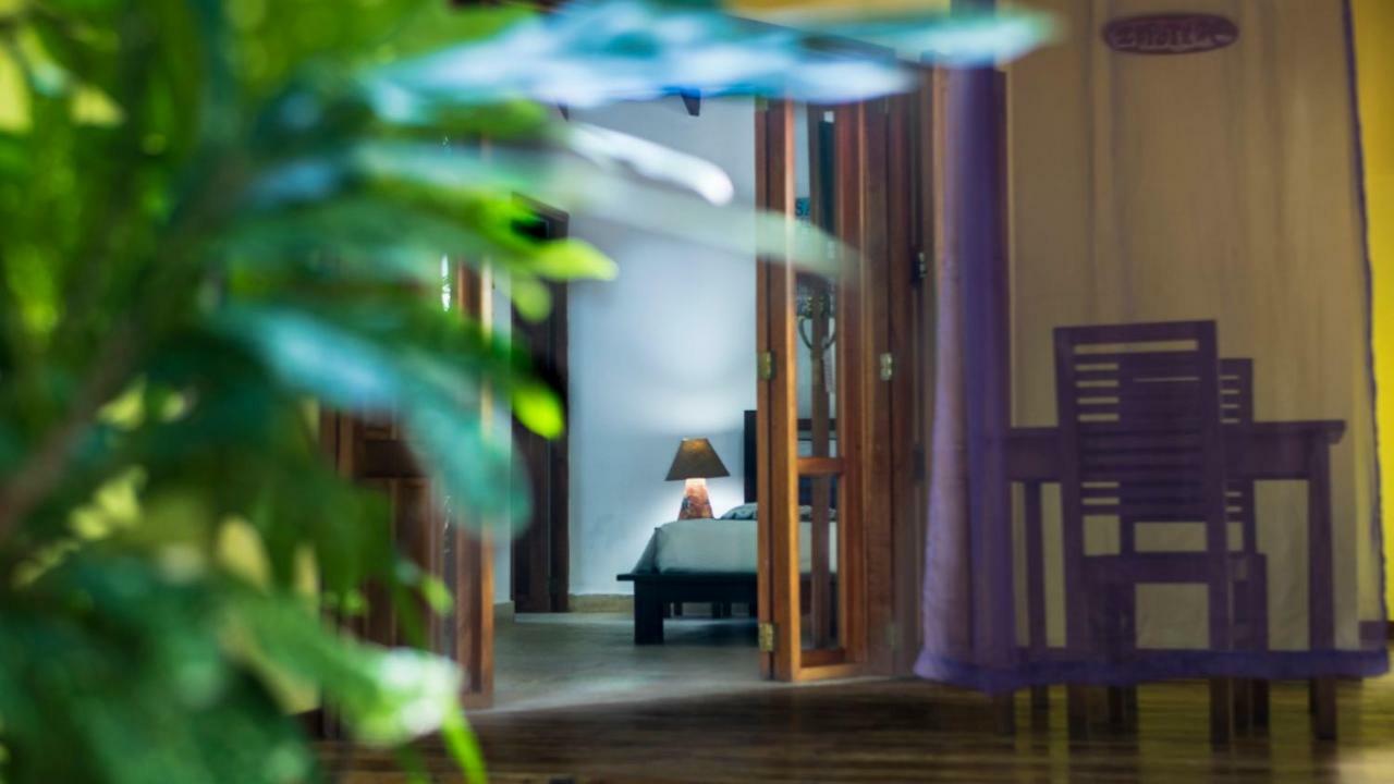 Hotel El Pequeno Gecko Verde Самара Экстерьер фото